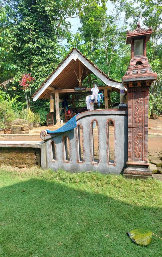 Nara Homestay Syariah Mangunan Экстерьер фото